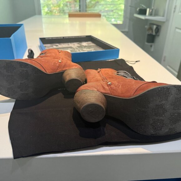 USED John Fluevog Gladstone Boots (brown) - Size 11 - Picture 6 of 11